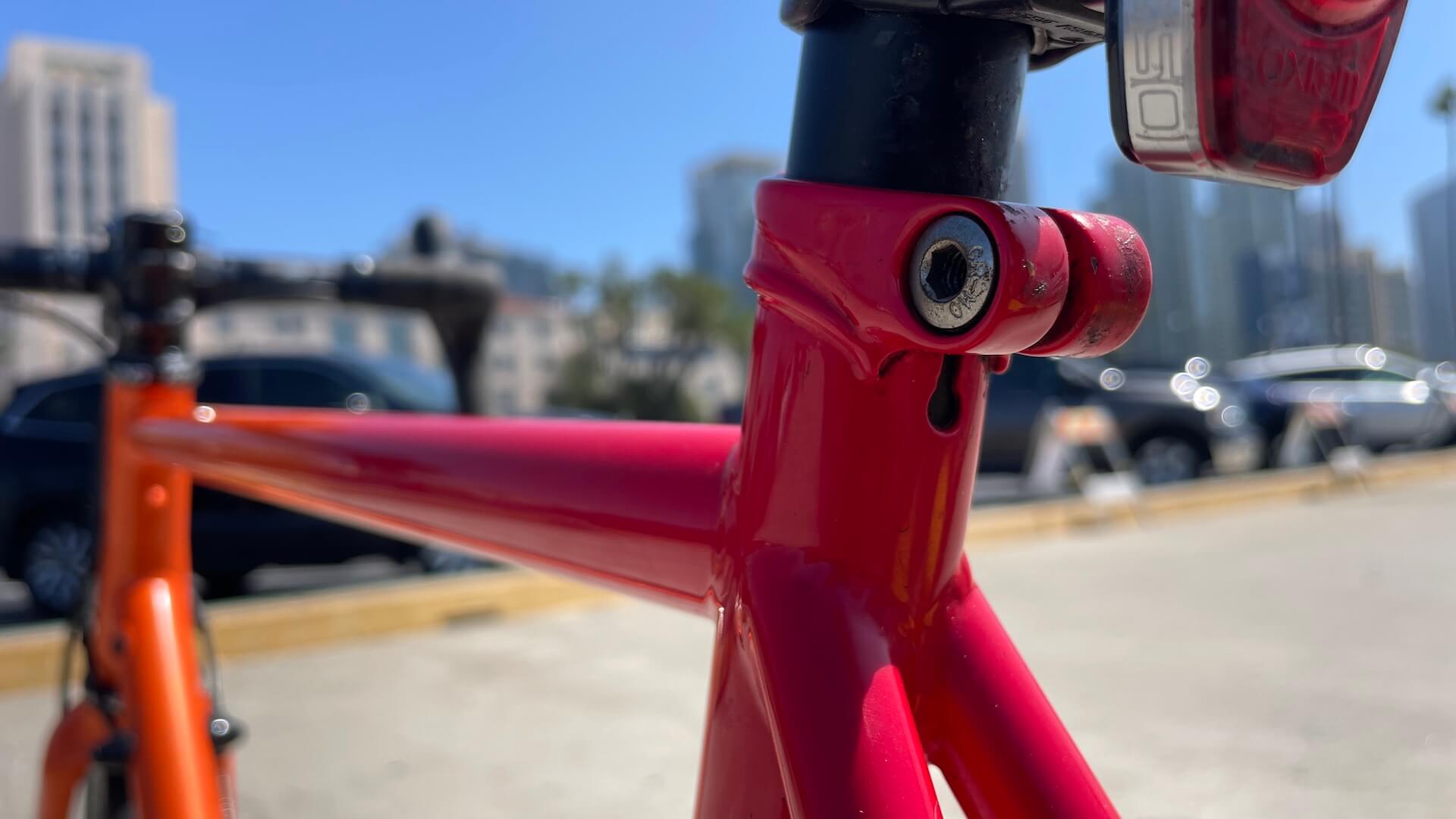 Integrated seat clamp